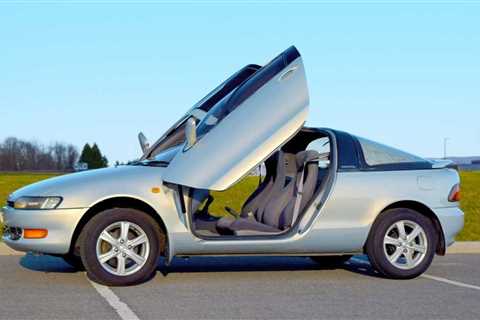  The Little Toyota Sera That Inspired the McLaren F1’s Doors Is Up for Auction 