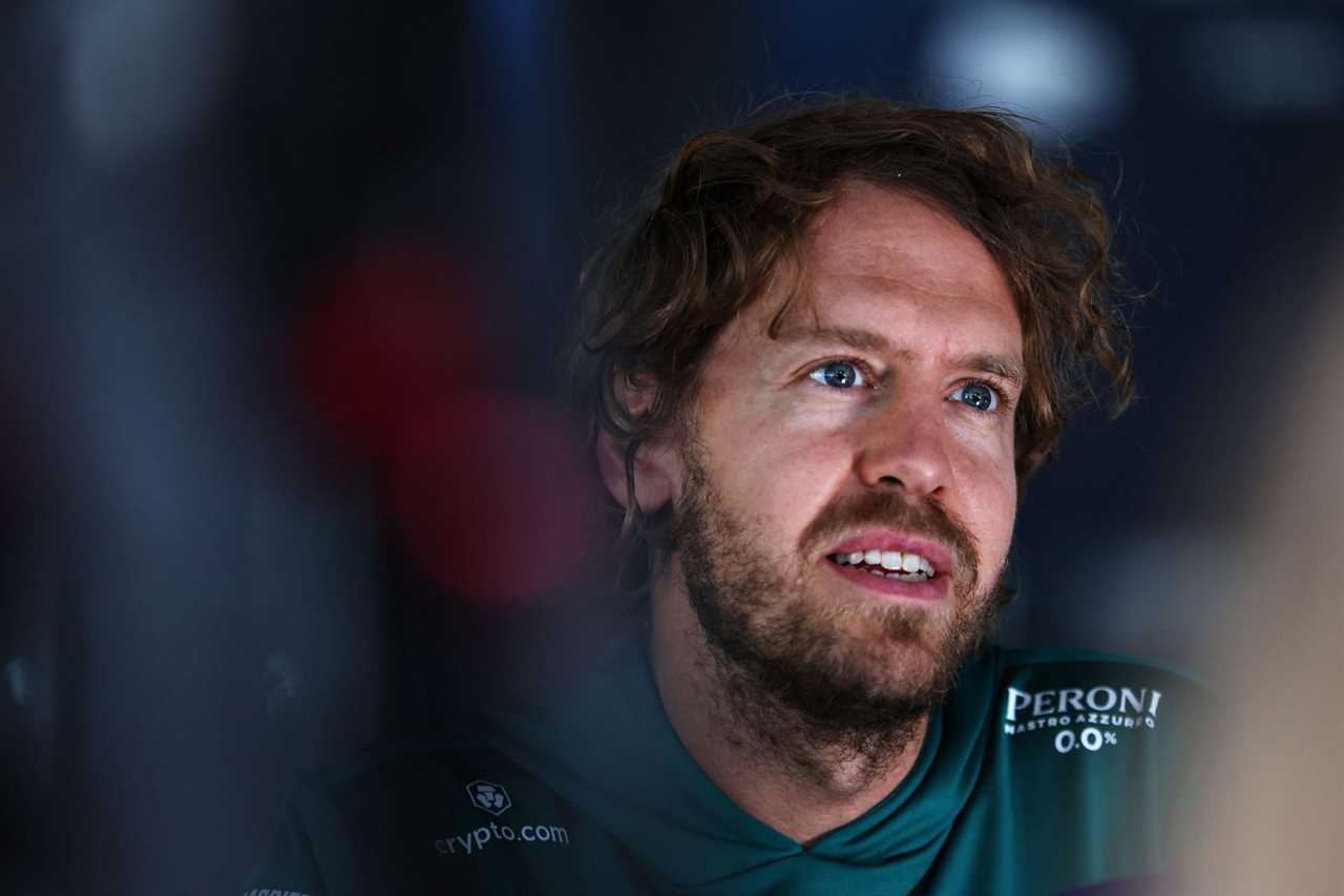 Aston Martin wants Sebastian Vettel to stay with the team beyond 2022.