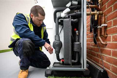 Heat pumps: ‘Dire’ engineer shortage putting roll-out in jeopardy: ‘Out of touch!’ | Science | News