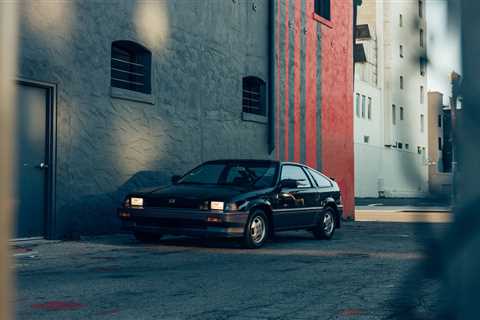 Honda CRX Si Is the Antidote to Modern Bloat
