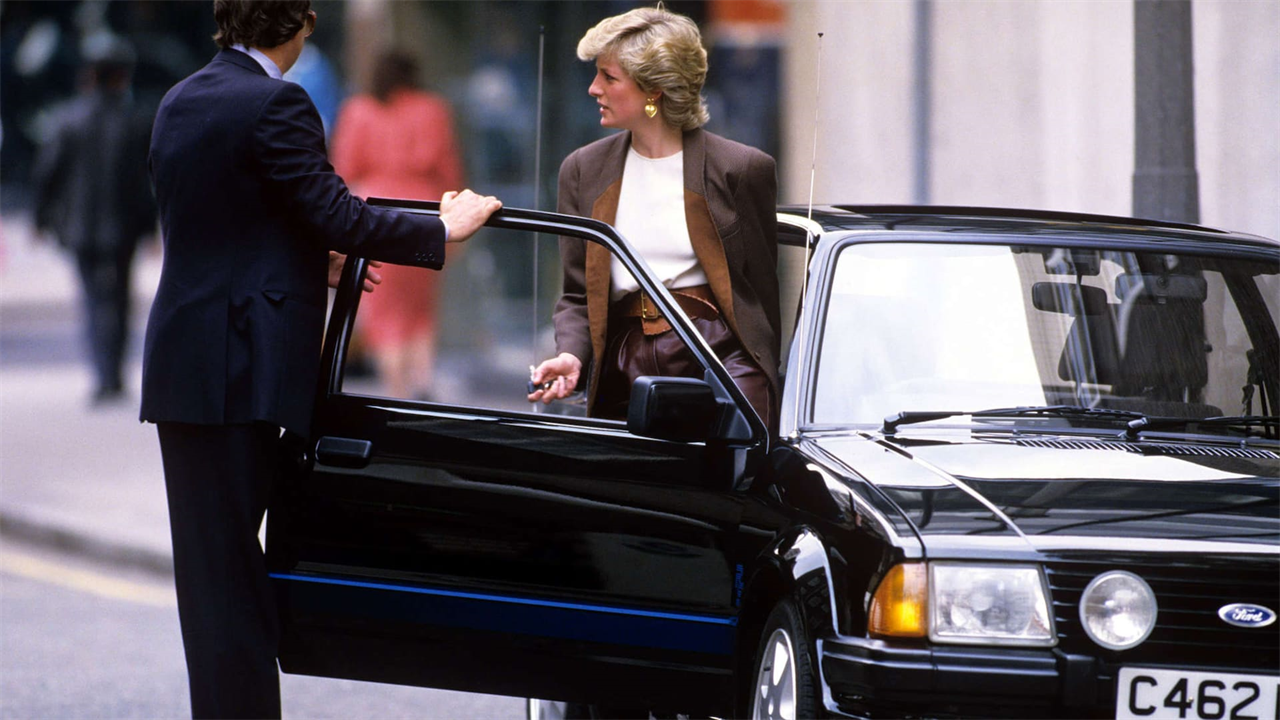 Princess Diana's 1985 Ford Escort RS Turbo S1 Just Sold For Big Money