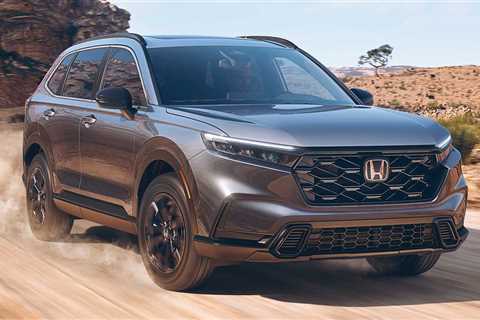 The Best-Selling 2023 Honda CR-V Jumps to More Than $32,000