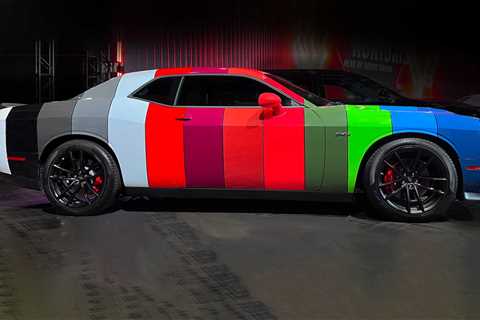 2023 Dodge Challenger Buyers Can Get a Wrap With All 14 Challenger Paint Colors On It