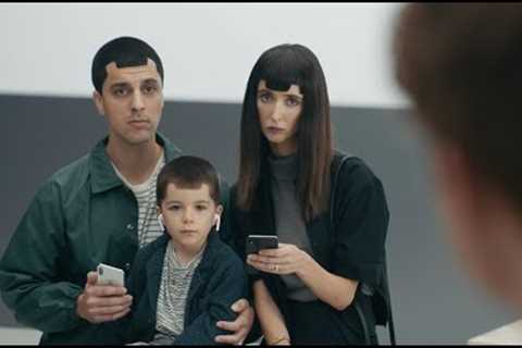 Samsung makes Fun of Apple#5(You will hate Apple after seeing this)