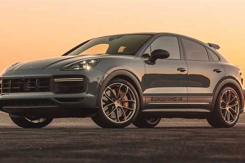 2019 Porsche Cayenne Turbo - A Complete Guide - Simple Auto Reviews