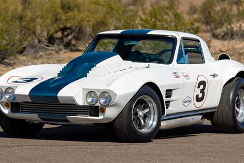 This ’63 Corvette Grand Sport Replica Has Looks That Could Thrill