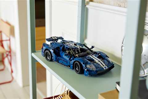 The Ford GT's Slow-Drip Death Continues With New LEGO Set