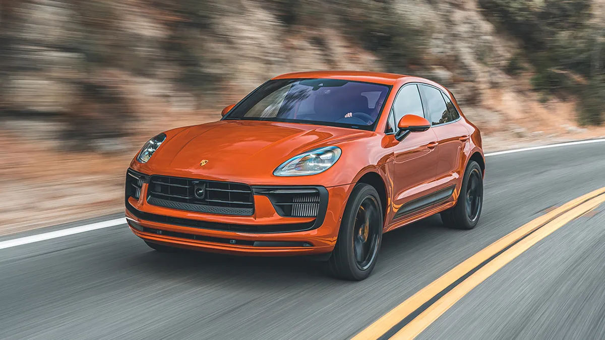 Macan Porsche Reviews