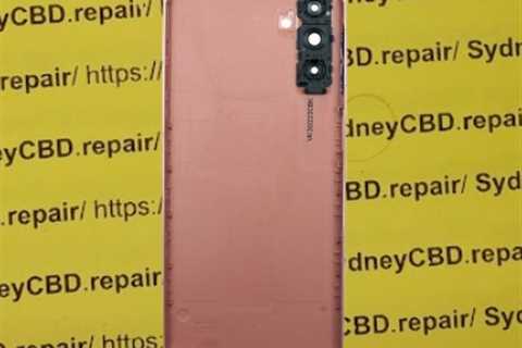 Can I replace the back of my Samsung A04s phone?