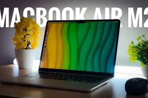 MacBook Air M2 in 2024 : Why MacBook is Better Than Windows Laptop