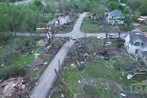 5-1-2024 Westmoreland, KS Strong tornado rips throug town destroying dozens of homes - Drone.mp4