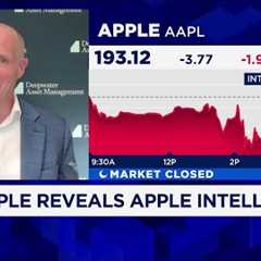 Today is Apple''s biggest day since 2007, says Deepwater''s Gene Munster