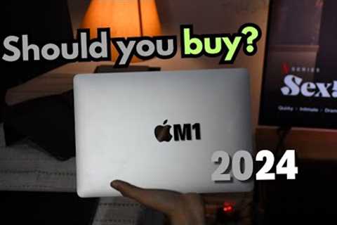 MacBook Air M1 in 2024