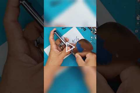 Cracked Phone Screen: Easy DIY Repair Guide! [GALAXY A32 5G] | Sydney CBD Repair