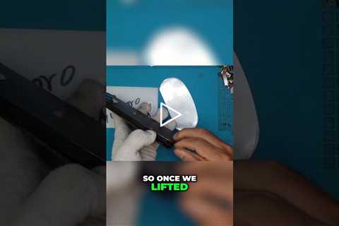 Display Removal Guide: Safely Disconnecting Connectors [IPHONE 14 PRO MAX] | Sydney CBD Repair