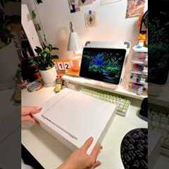MacBook Air M4 Starlight Unboxing – Better Than M3?
