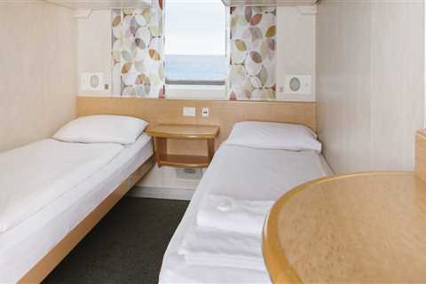 Understanding Ferry Ticket Cancellation Policies for Travelers